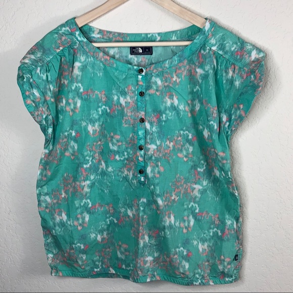 The North Face Tops - 👍2 for $20👍 The North Face Sleeveless Top